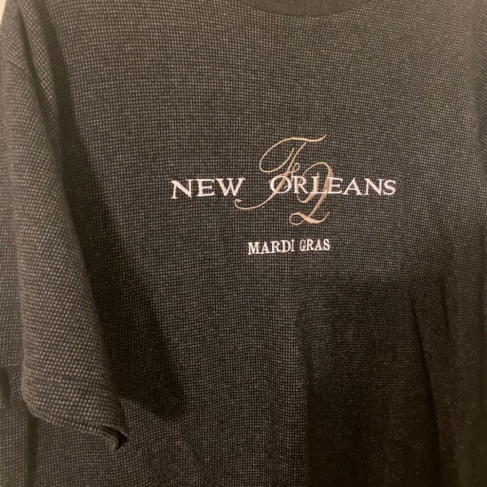 Like new New Orleans shirt - Picture 3 of 8